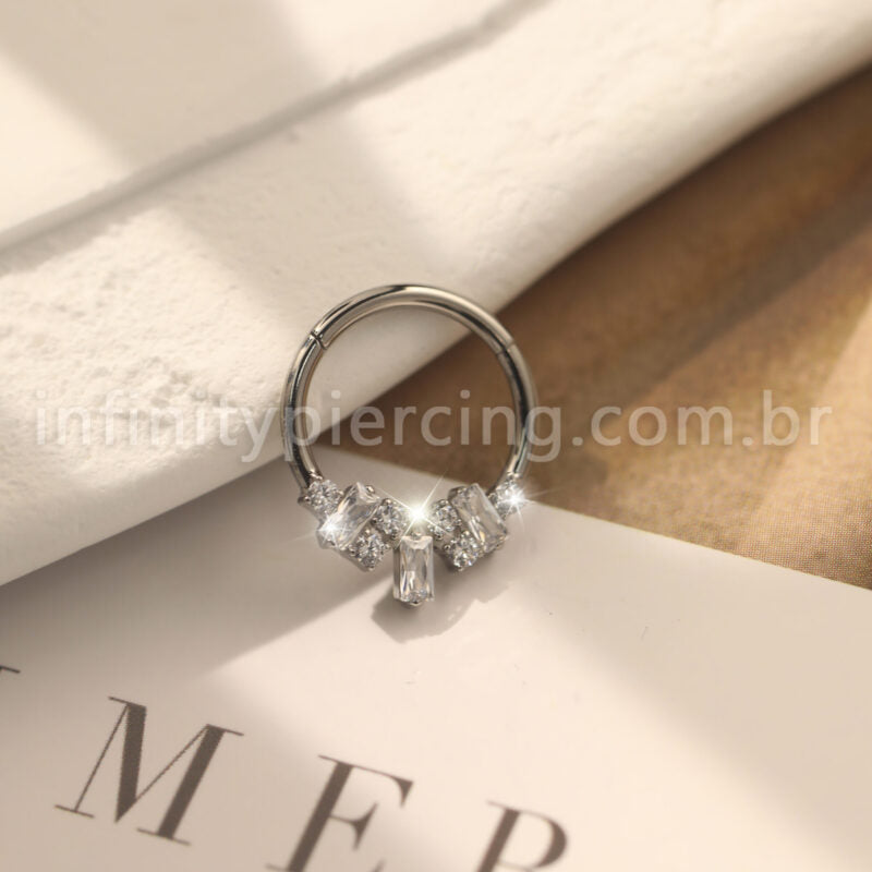 Piercing Argola Titânio Segmento Articulado Zircônias