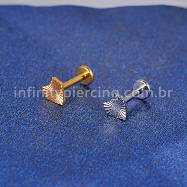 Piercing Labret Titânio Coração Raiado