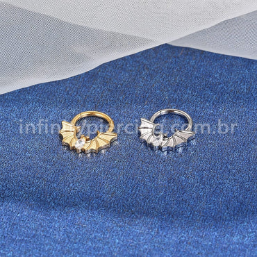 Piercing Argola Titânio Morcego Zircônia Cravejada