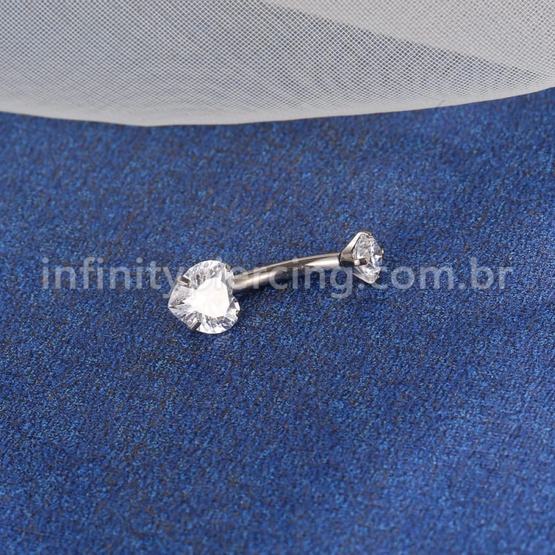 Piercing Banana Titânio 2 Pedras Coração Zircônia