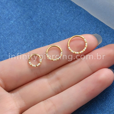 Piercing Argola Segmento Articulado Titânio Zircônia Com Detalhe