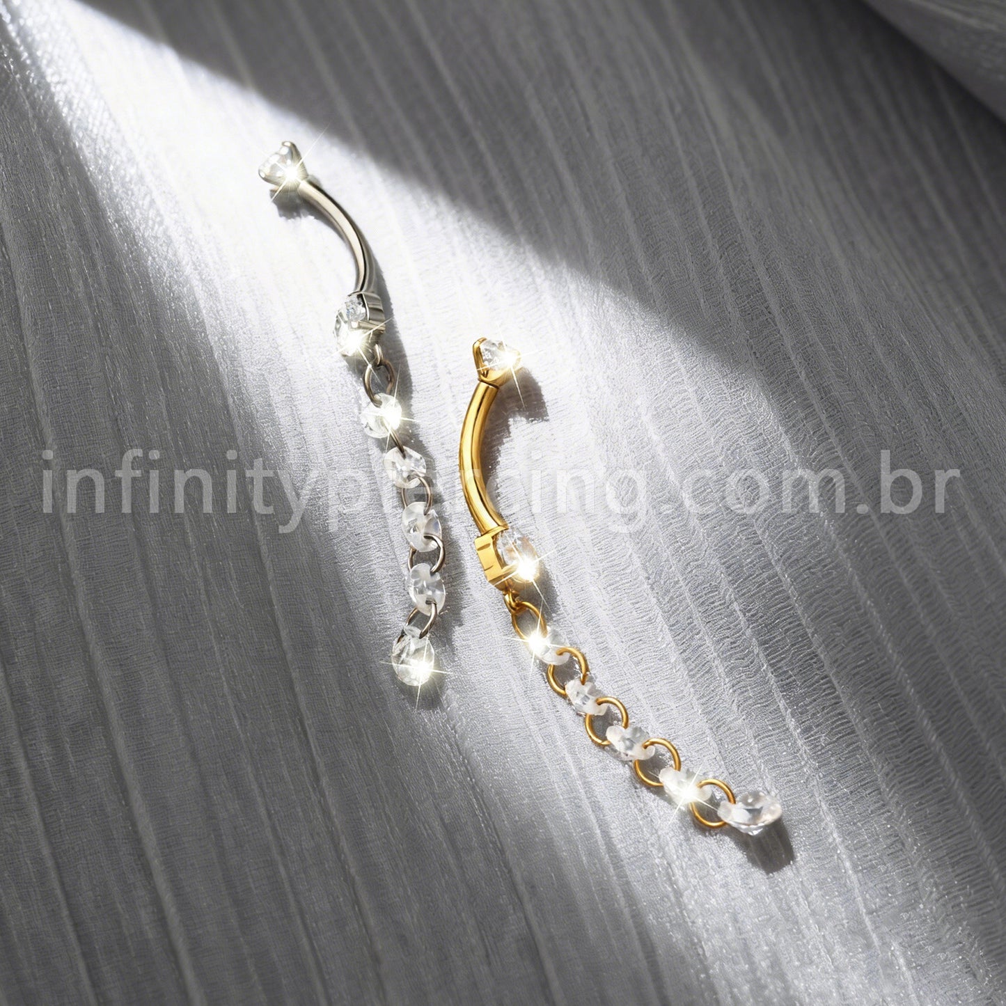 Piercing Banana Titânio Pingente Zircônia Cravejada