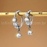 Piercing Argola Titânio Segmento Articulado Zircônia Cravejada Com Pingente