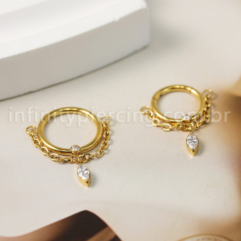 Piercing Argola Titânio Com Corrente Pingente Zircônia Cravejada
