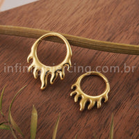 Piercing Argola Titânio Segmento Articulado Detalhe Fogo