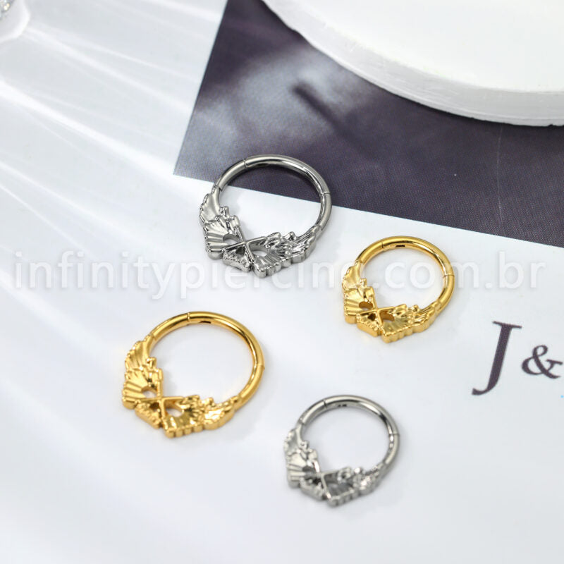 Piercing Argola Titânio Detalhada Asas
