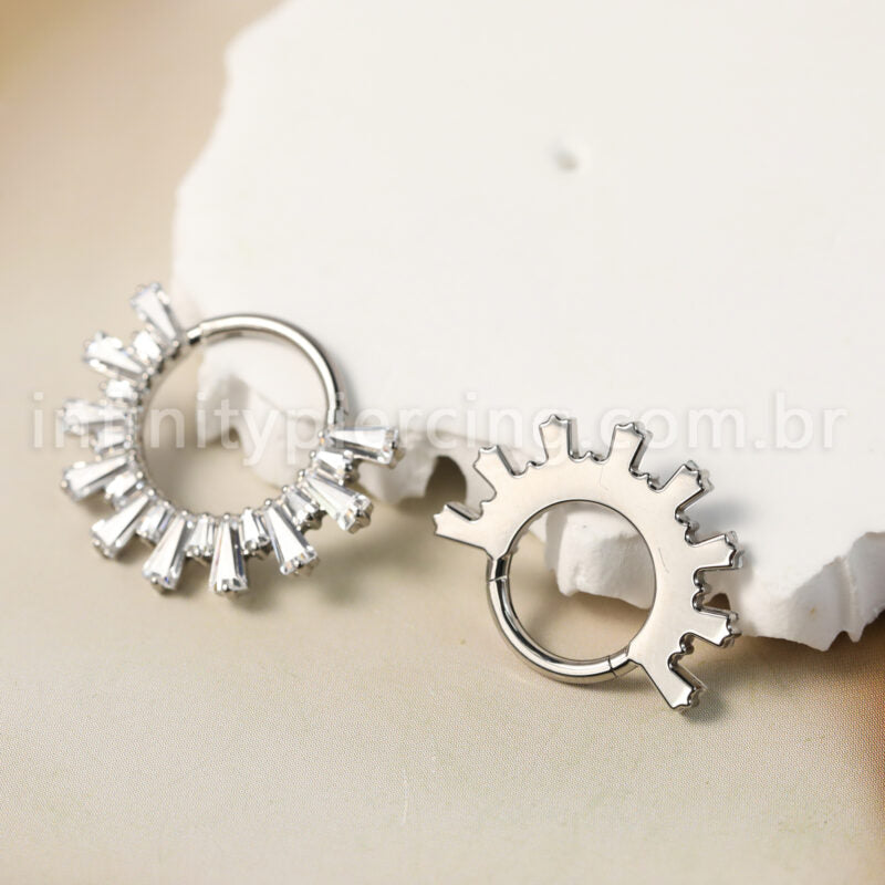 Piercing Argola Titânio Segmento Articulado Zircônia Cravejada