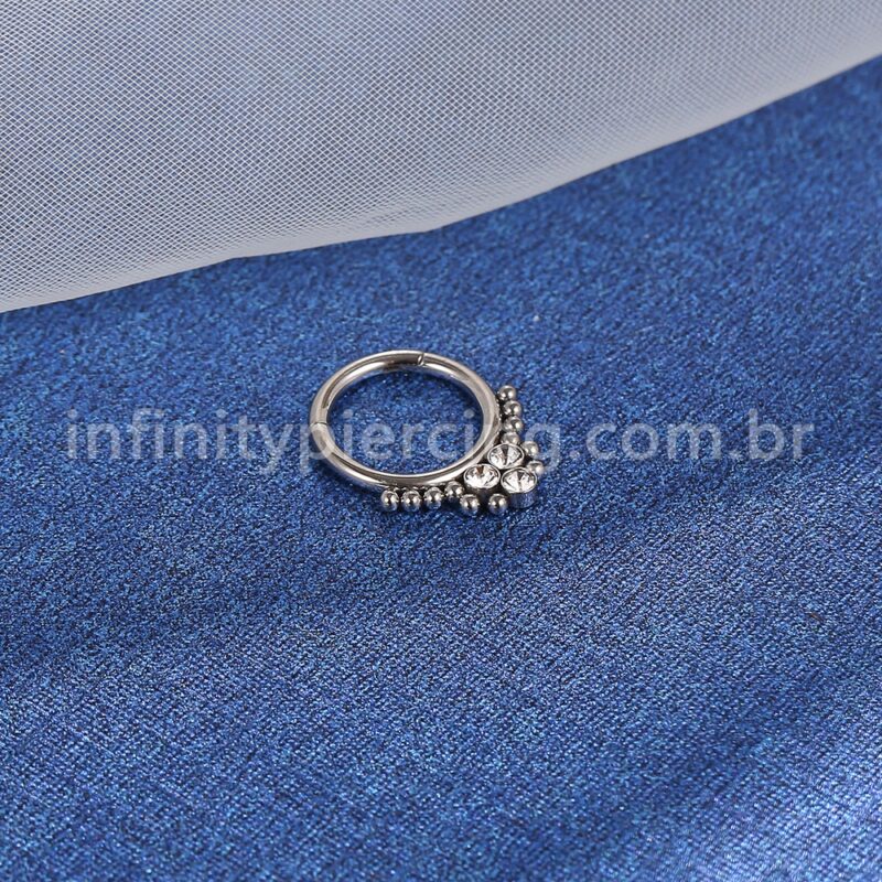 Piercing Argola Aço Cirúrgico Segmento Articulado 3 Pedras Zircônia