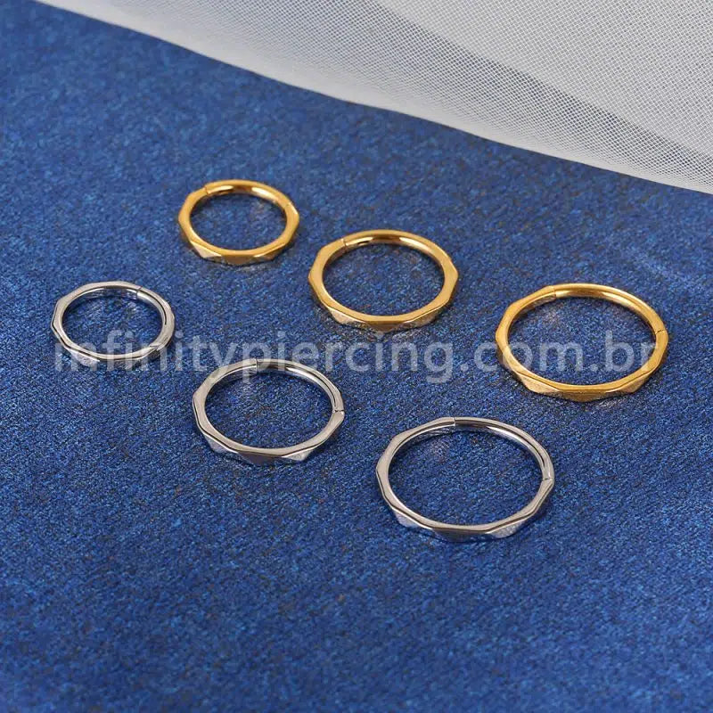 Piercing Argola Titânio Detalhada