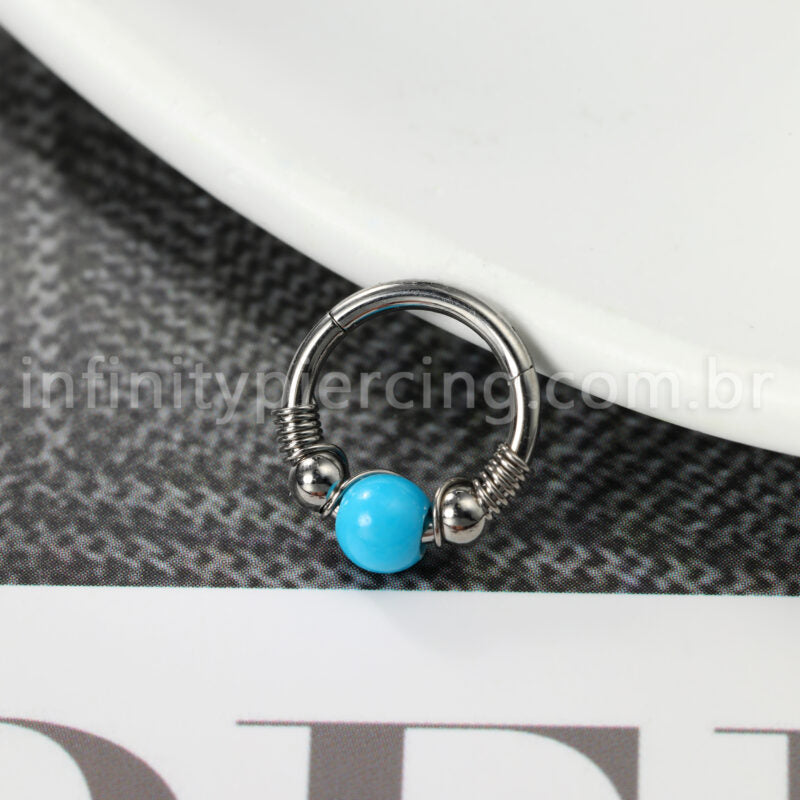 Piercing Argola Titânio Detalhada Com Pedra Opala