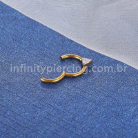 Piercing Argola Titânio Segmento Articulado Uma Zircônia Triângulo