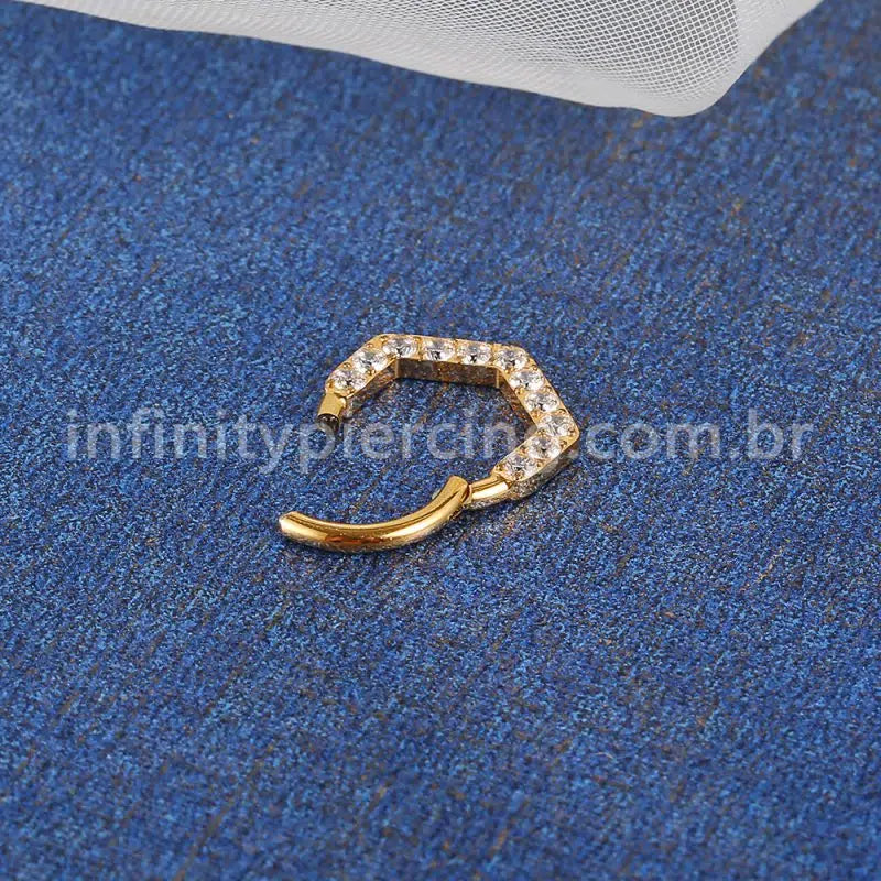 Piercing Argola Titânio Detalhe V Zircônia Frontal