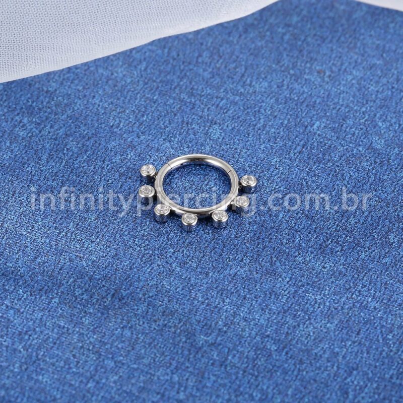 Piercing Argola Titânio Segmento Articulado 7 Zircônias
