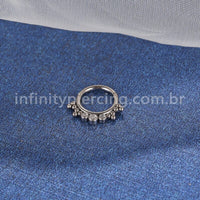 Piercing Argola Titânio Segmento Articulado Indiano 3 Zircônias Cravejadas