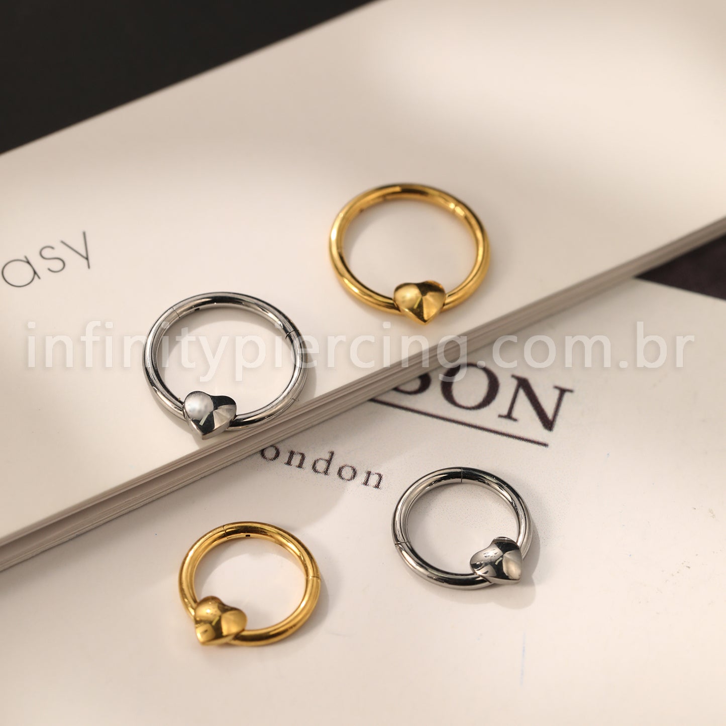 Piercing Argola Titânio Coração Frontal Liso