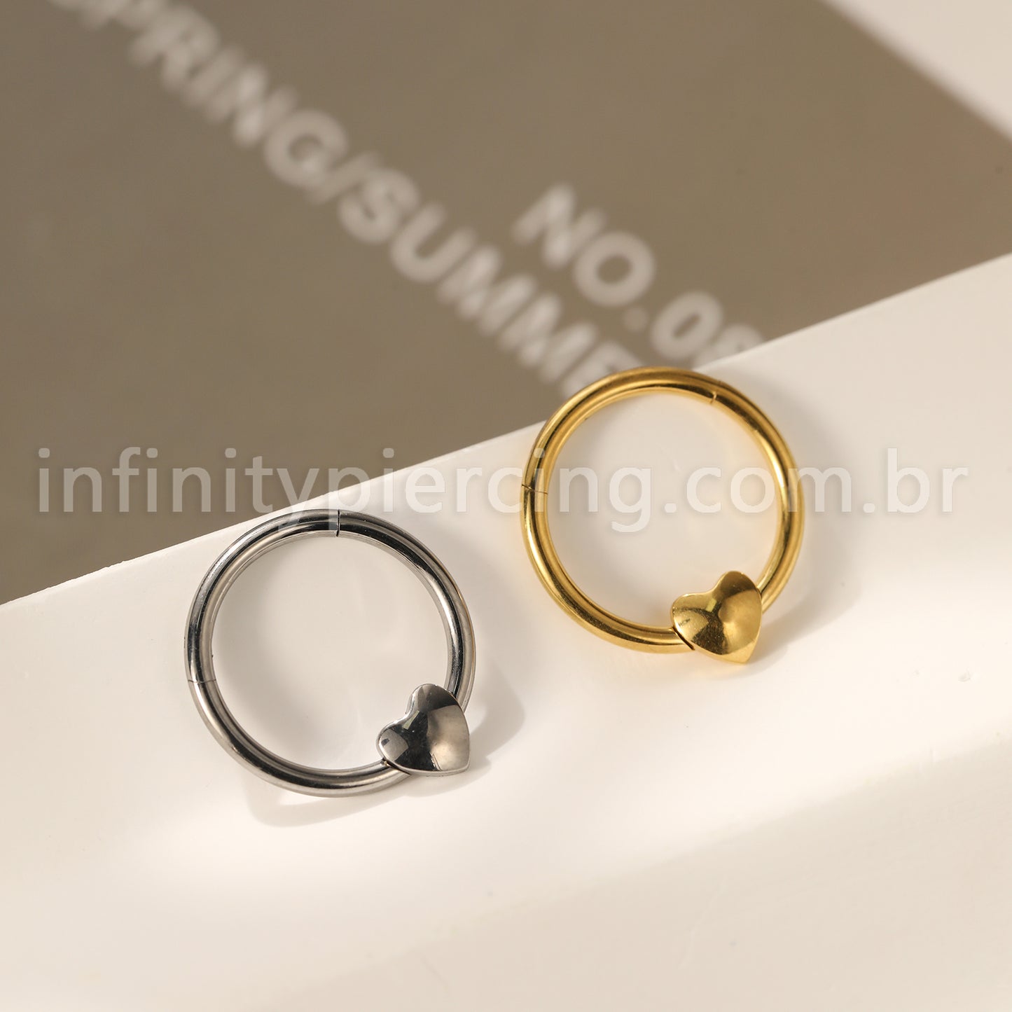 Piercing Argola Titânio Coração Frontal Liso