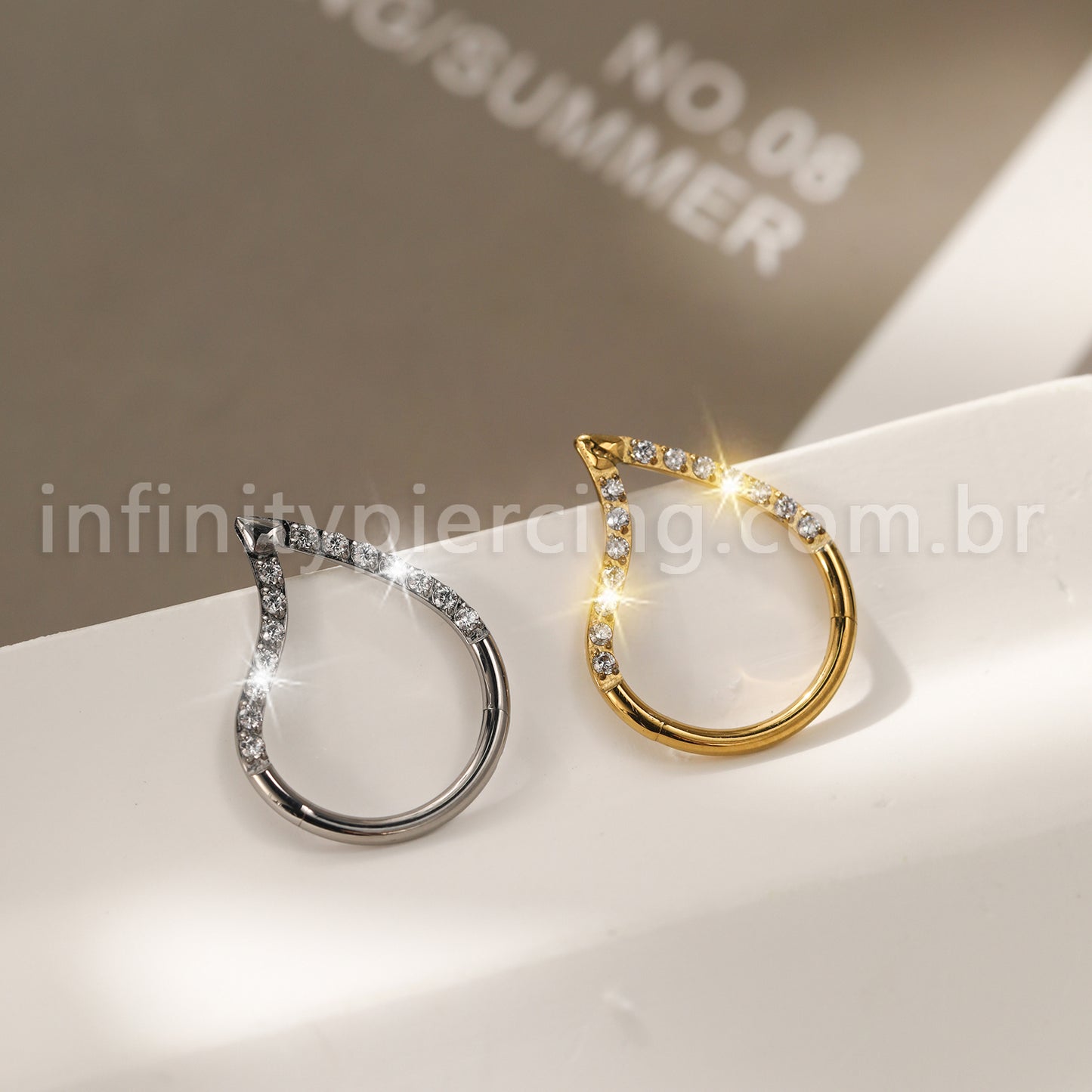 Piercing Argola Gota Titânio Segmento Articulado Zircônia Cravejada