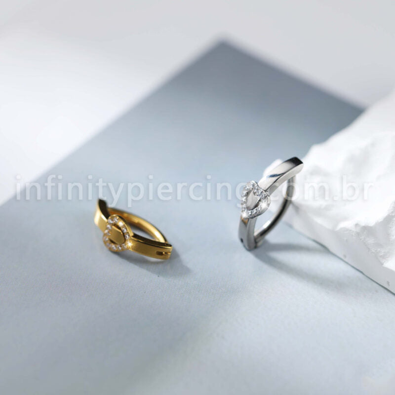 Piercing Argola Titânio Umbigo Coração Cravejado