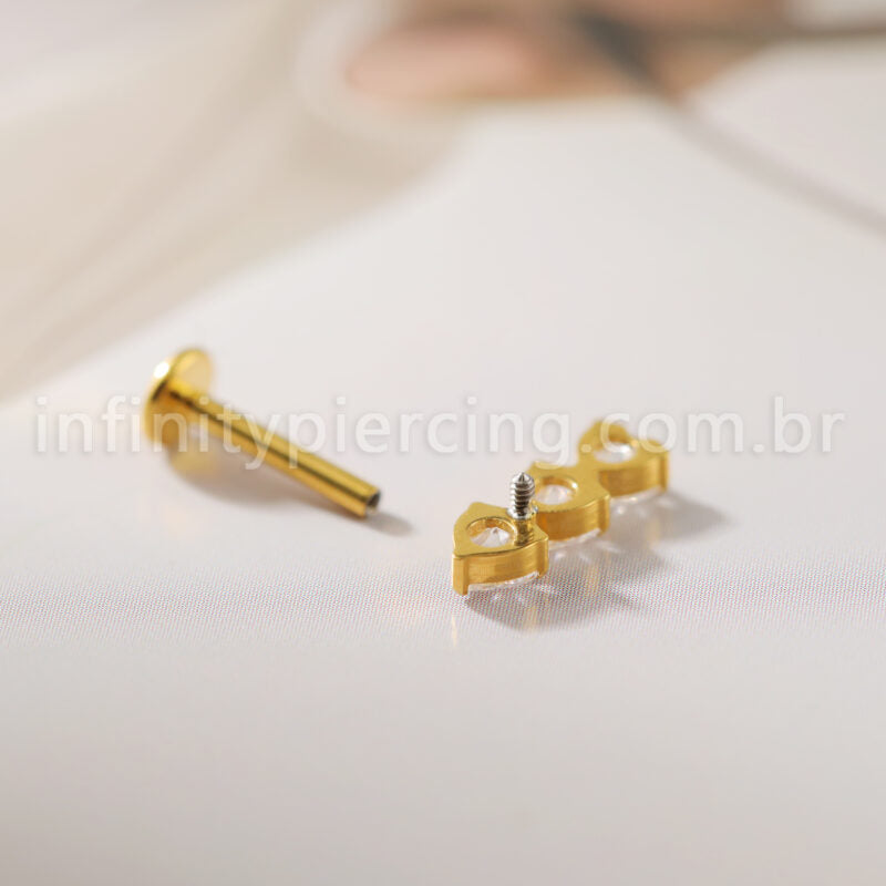 Piercing Labret Titânio 3 Corações