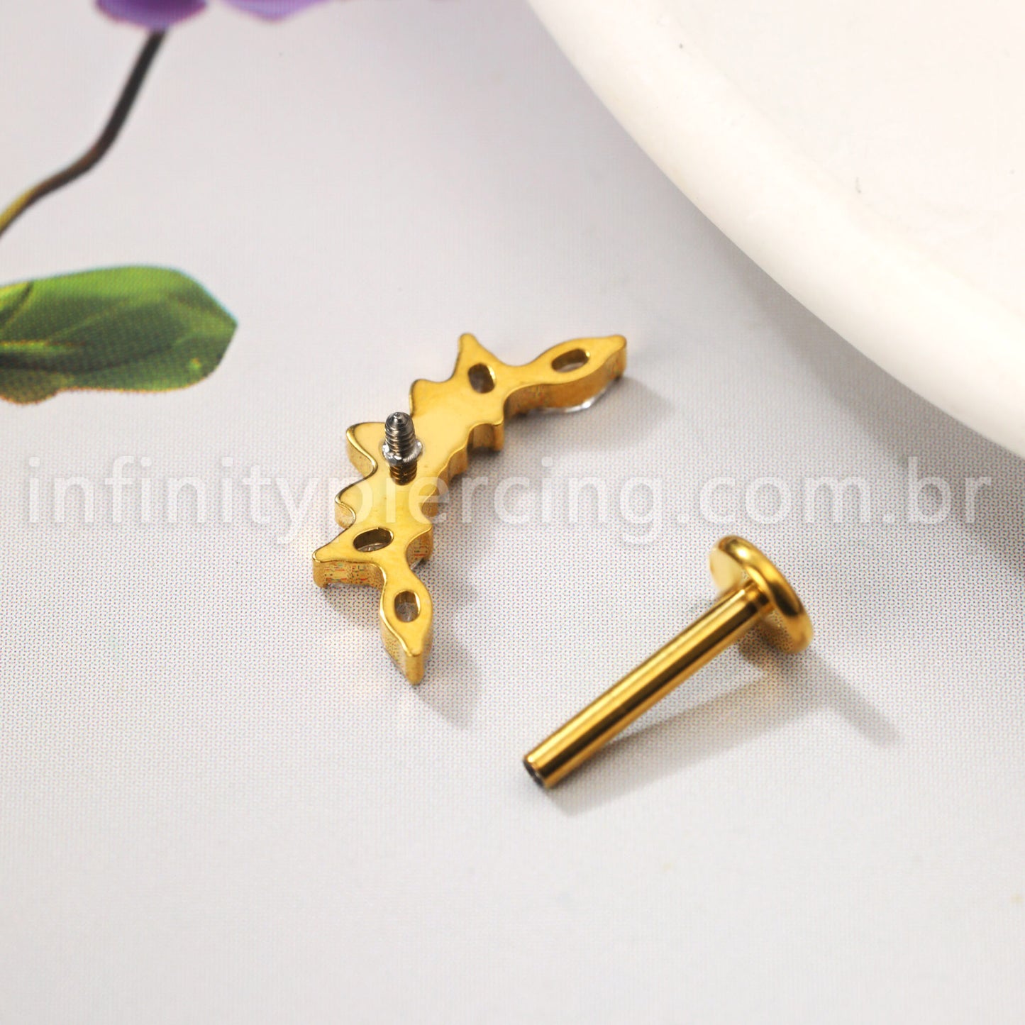 Piercing Labret Titânio Cluster Zircônia Cravejada