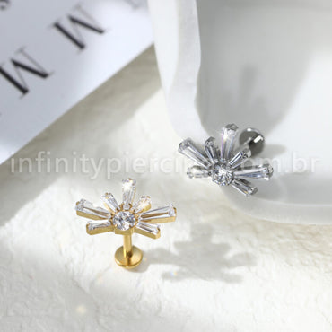 Piercing Labret Titânio Meia Flor Zircônia