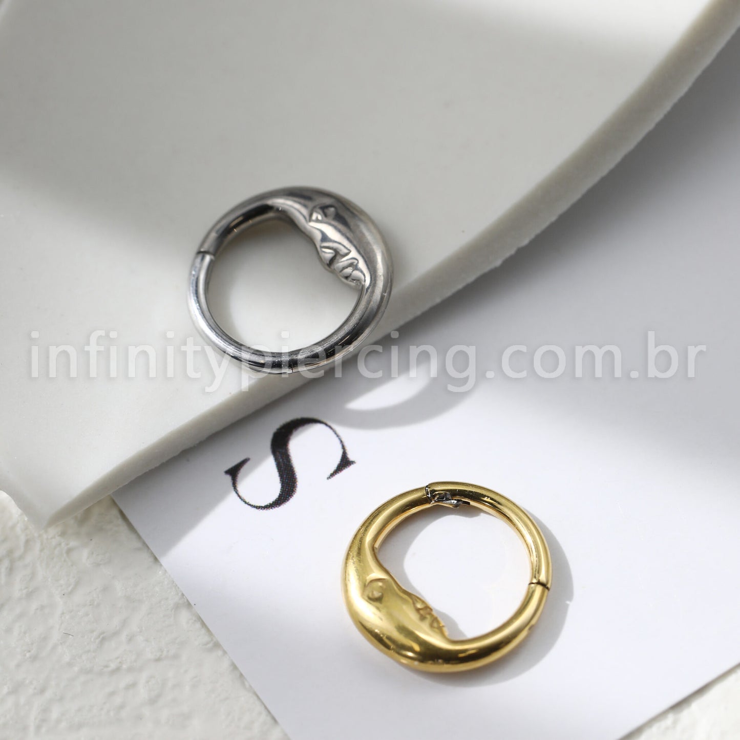 Piercing Argola Titânio Segmento Articulado Lua