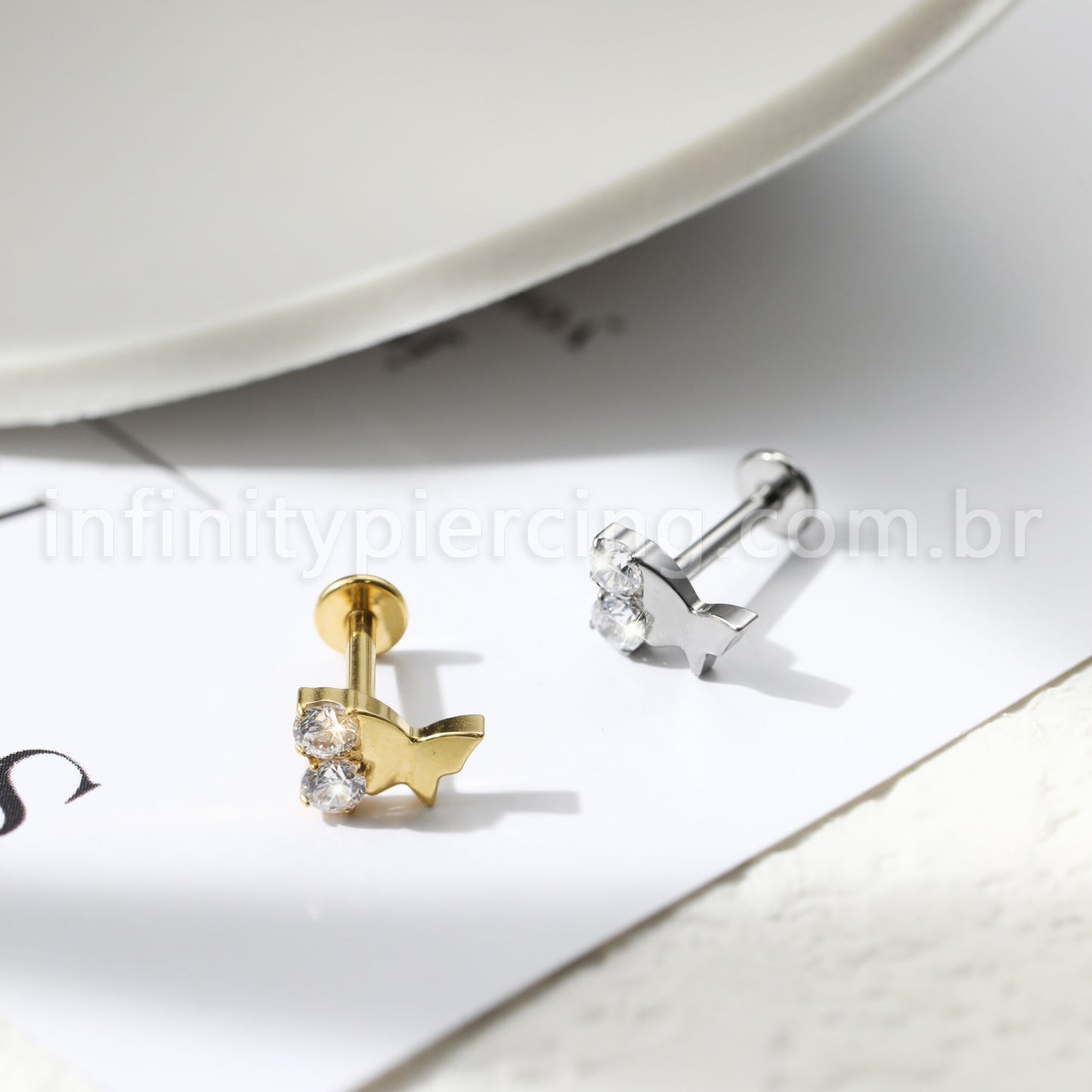 Piercing Labret Borboleta Titânio 2 Zircônia