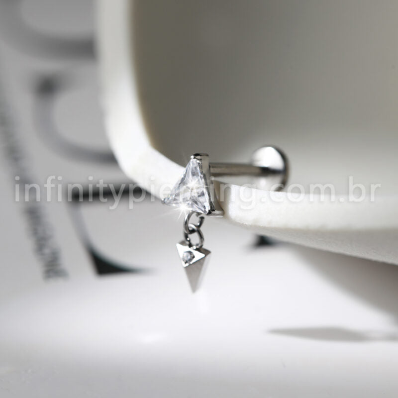 Piercing Labret Triângulo Titânio Pingente Zircônia