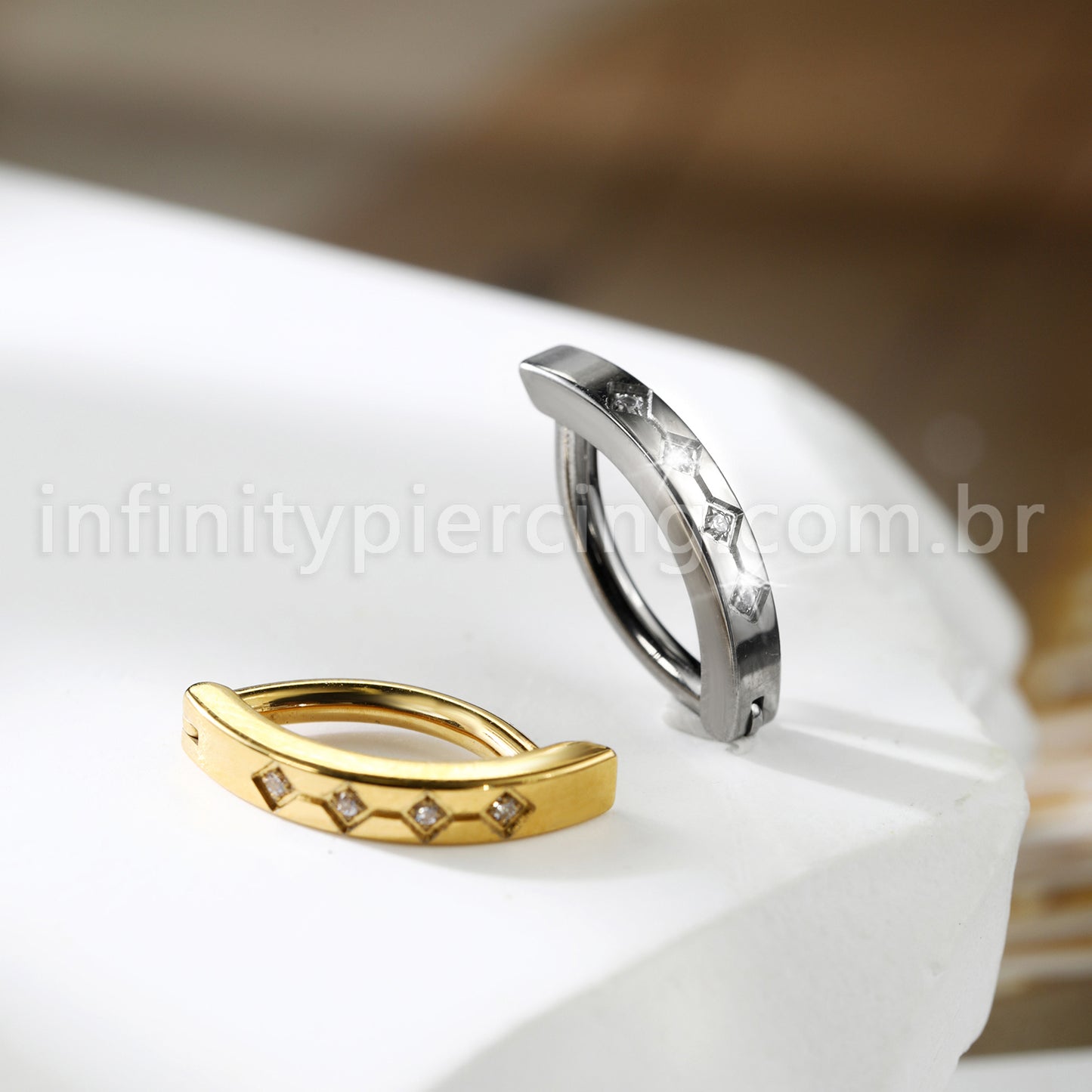 Piercing Argola Para Umbigo Titânio 4 Zircônia