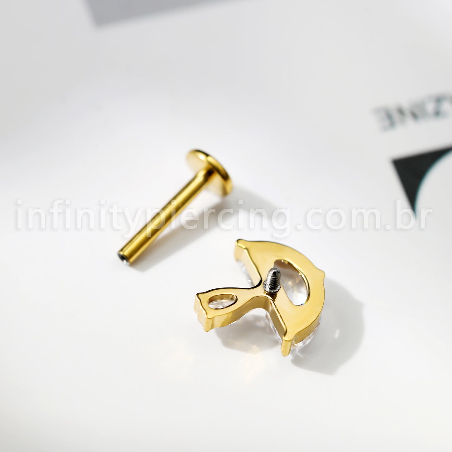Piercing Labret Cogumelo Titânio Zircônia
