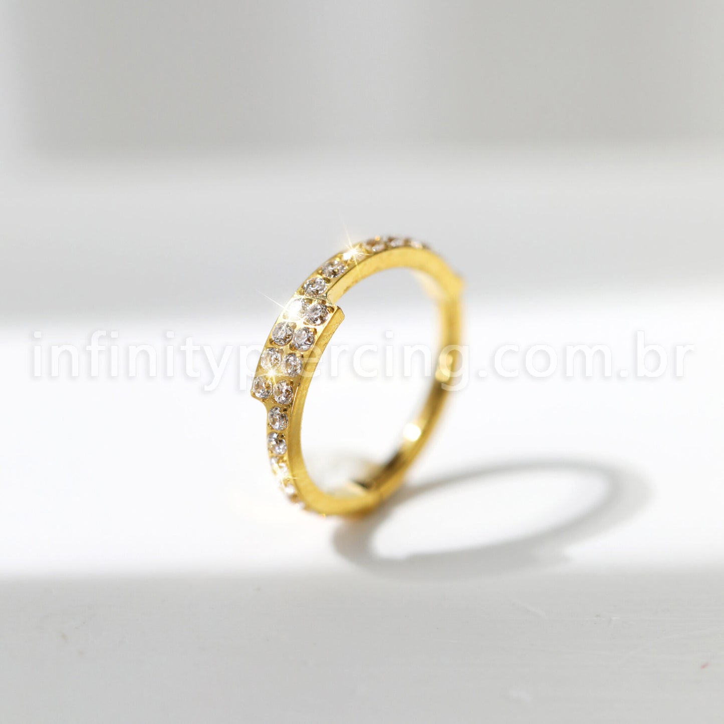 Piercing Argola Titânio Zircônia Cravejada