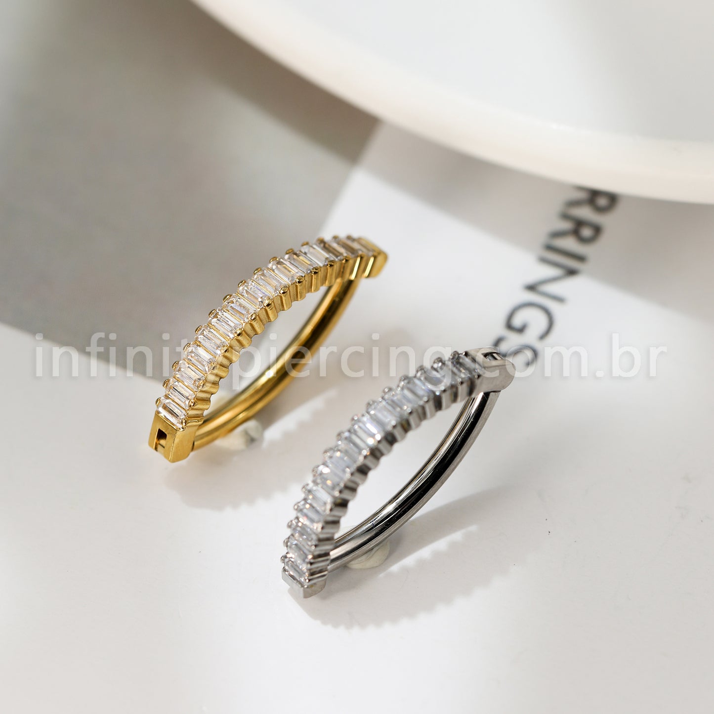 Piercing Argola Para Umbigo  Aço Cirúgico Zircônia Retangular