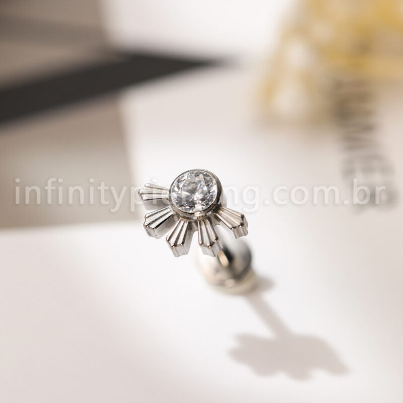 Piercing Labret Titânio Meia Flor Zircônia