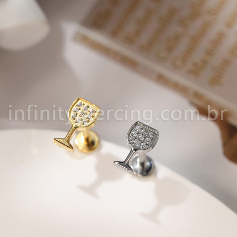Piercing Labret Titânio Taça De Vinho Com Zircônia Cravejada