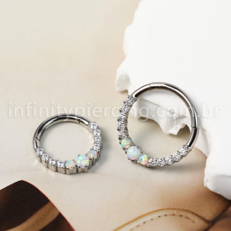 Piercing Argola Titânio Segmento Articulado Zircônia Cravejada Frontal
