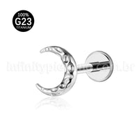 Piercing Labret Titânio Lua Detalhada