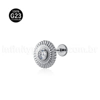 Piercing Labret Titânio Redondo Detalhado