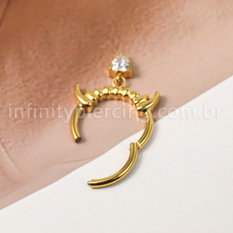 Piercing Argola Titânio Segmento Articulado Presas Com Pingente De Coração