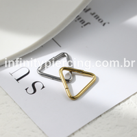 Piercing Argola Titânio Triângulo