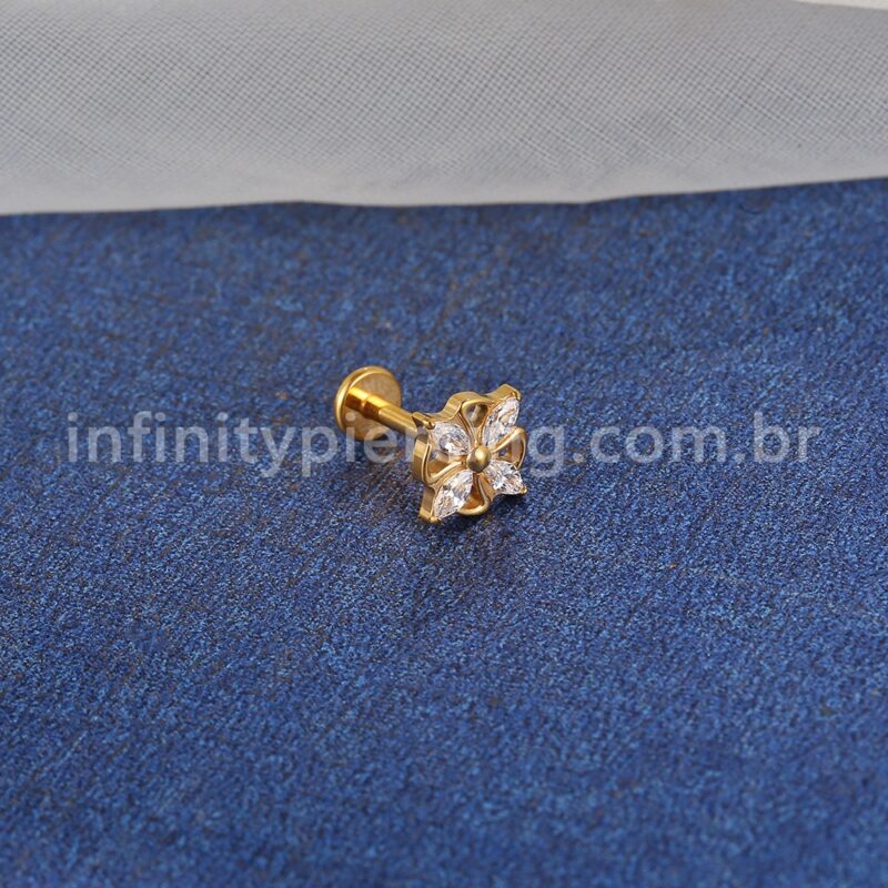 Piercing Labret Titânio Flor 4 Zircônia Cravejada