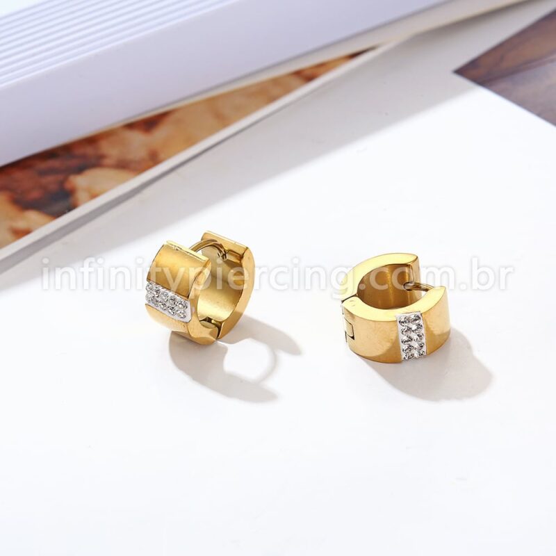 Argola Aço Inoxidável Detalhes Strass