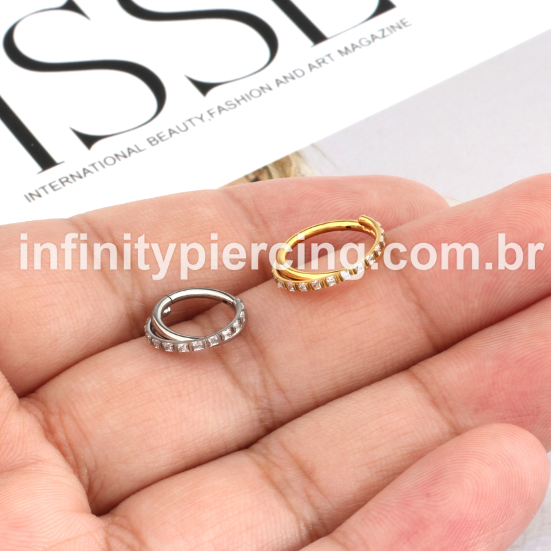Piercing Argola Titânio Segmento Articulado Transpassada Zircônia