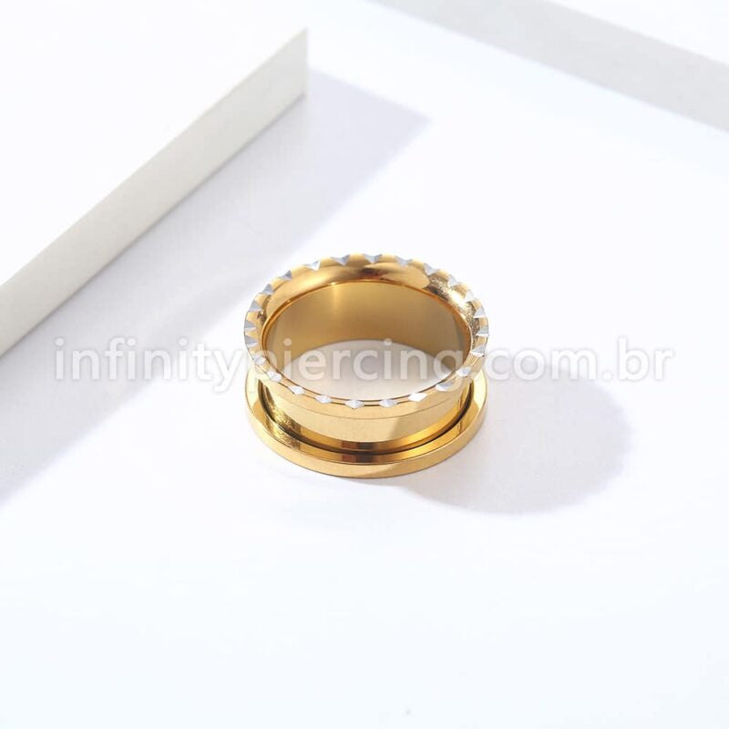 Alargador Aço Cirúrgico Dourado Detalhado