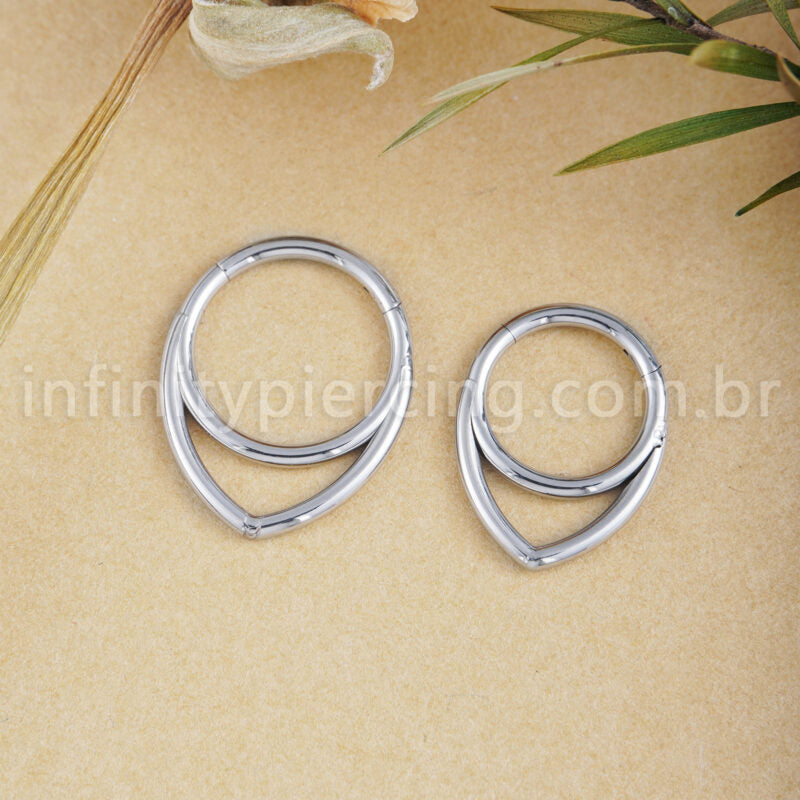 Piercing Argola Modelo V Titânio Segmento Articulado 2 Fileira