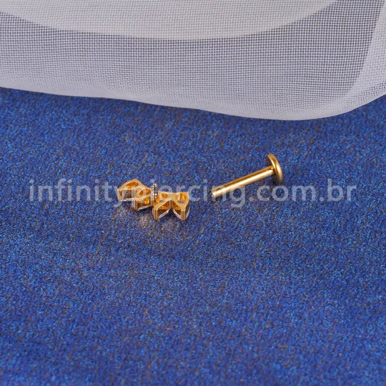 Piercing Labret Titânio Curvo 4 Pedras Zircônia Cravejada