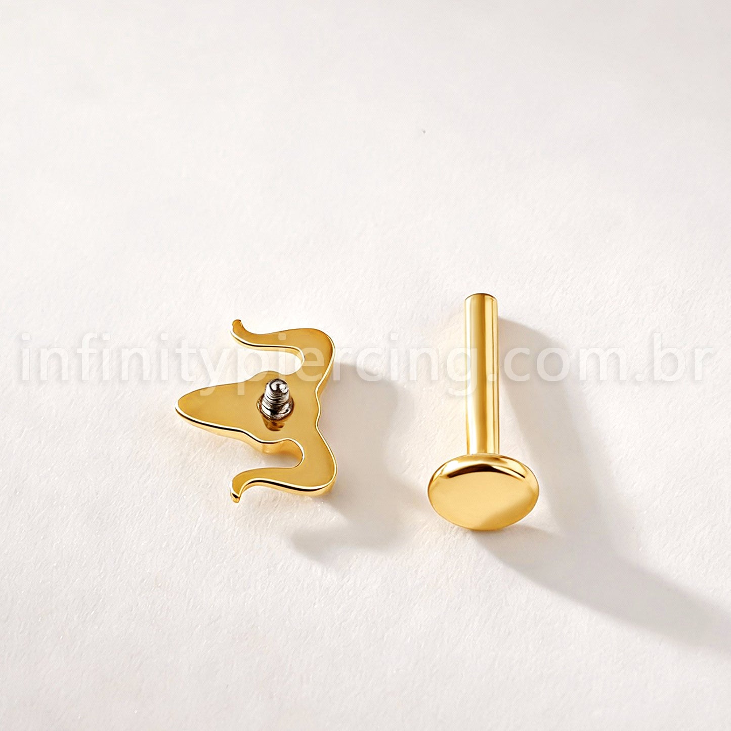 Piercing Labret Titânio Carneiro