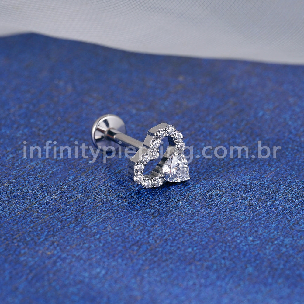 Piercing Labret Titânio Coração Zircônia Cravejada