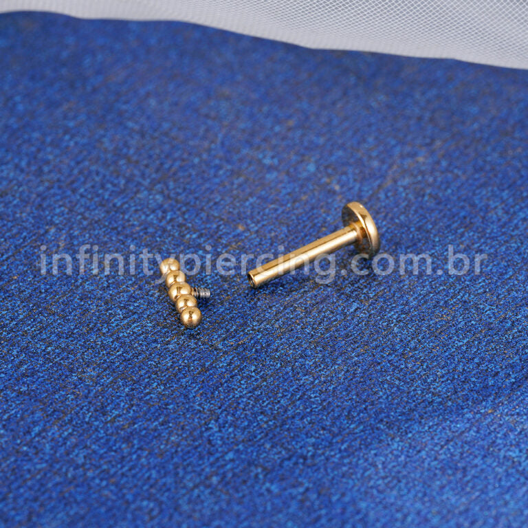 Piercing Labret Titânio Bolinhas