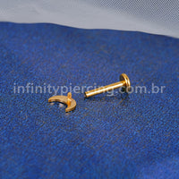 Piercing Labret Titânio Lua Detalhado