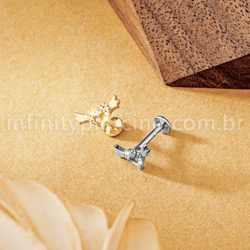 Piercing Labret Titânio Coração Com Asas Zircônia Cravejada